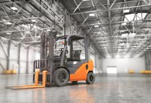 hire an experienced forklift operator